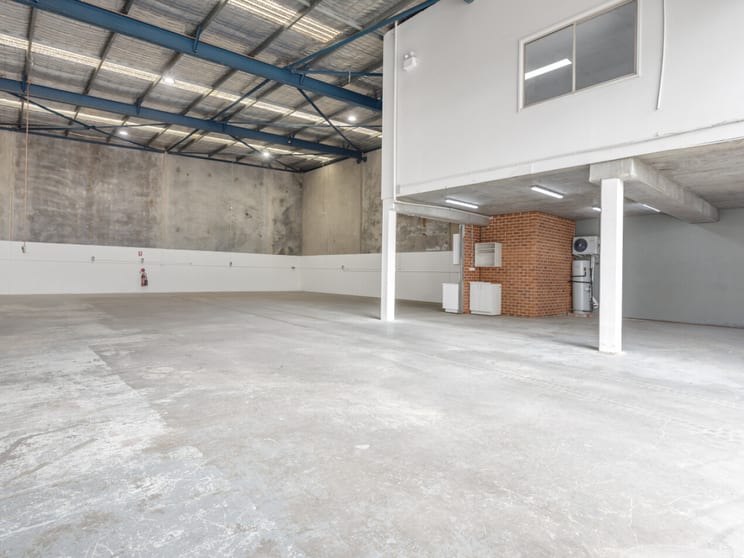 Click to view all images 3/5 Bessemer Street Blacktown NSW 2148 - Image 1