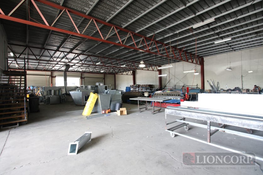 Click to view all images Underwood QLD 4119 - Image 3