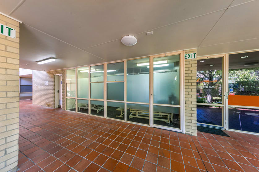 Click to view all images 8/5 Mckay Gardens Turner ACT 2612 - Image 1
