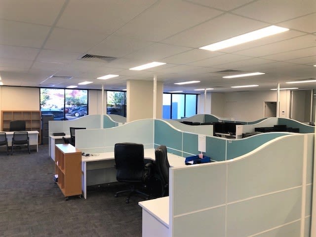Click to view all images Bundall QLD 4217 - Image 2