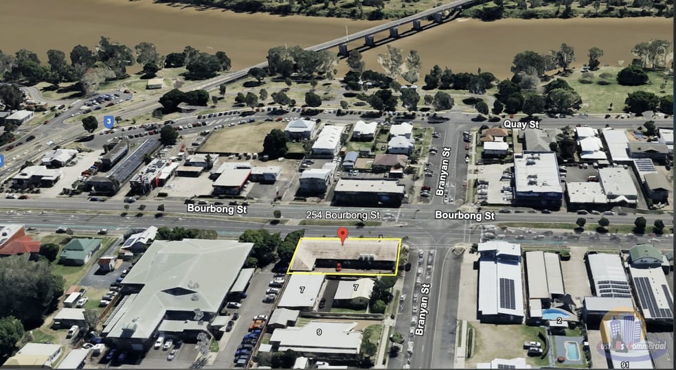 Click to view all images Shop 2/254 Bourbong Street Bundaberg West QLD 4670 - Image 3