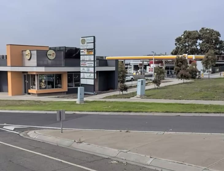 Click to view all images Lot 5 (47) Baltrum Drive Wollert VIC 3750 - Image 2