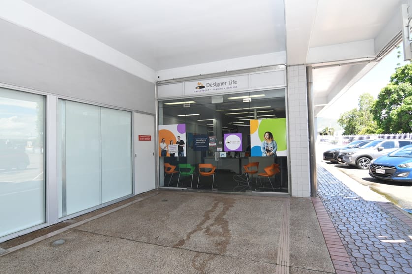 Click to view all images 3/266 Ross River Road Aitkenvale QLD 4814 - Image 3