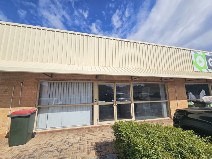 Click to view all images 2/10 O'Connor Way Wangara WA 6065 - Image 1