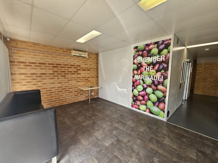 Click to view all images 2/10 O'Connor Way Wangara WA 6065 - Image 2