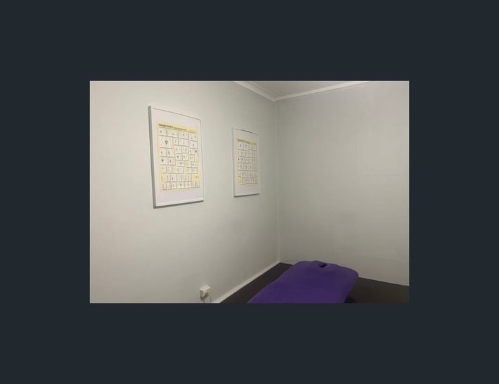 Click to view all images Suite 4/345 Kingsway Caringbah NSW 2229 - Image 3