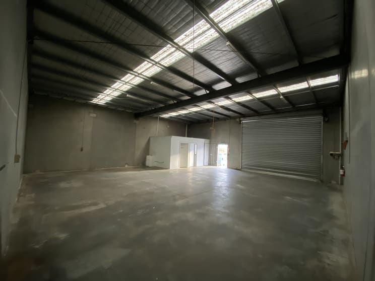 Click to view all images 5/57 Reserve Road Melton VIC 3337 - Image 2
