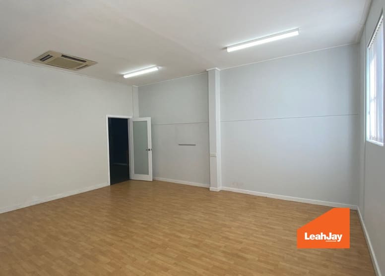 Click to view all images 18b/121 Lawes Street East Maitland NSW 2323 - Image 2