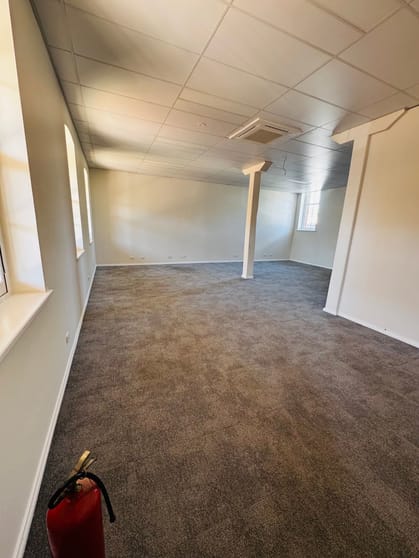 Click to view all images 4/35 Will Street Bendigo VIC 3550 - Image 2