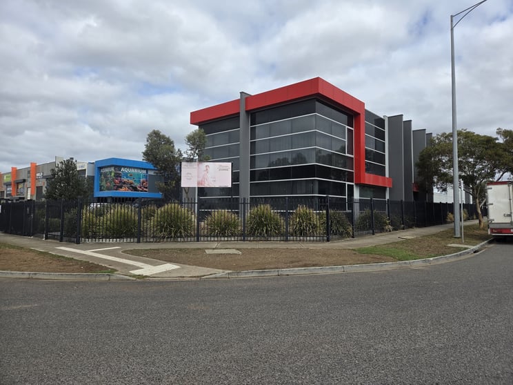 Click to view all images 26 Panamax Road Ravenhall VIC 3023 - Image 1