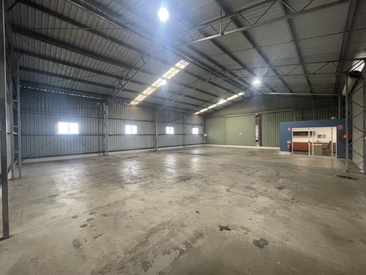 Click to view all images T13.1B & 13.2/13-15 Carroll Street Wilsonton QLD 4350 - Image 2