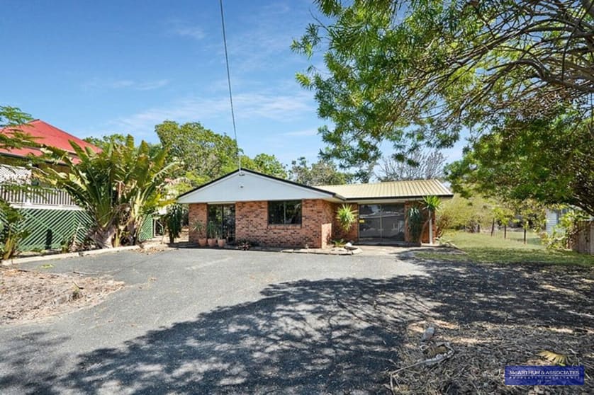 Click to view all images Allenstown QLD 4700 - Image 1