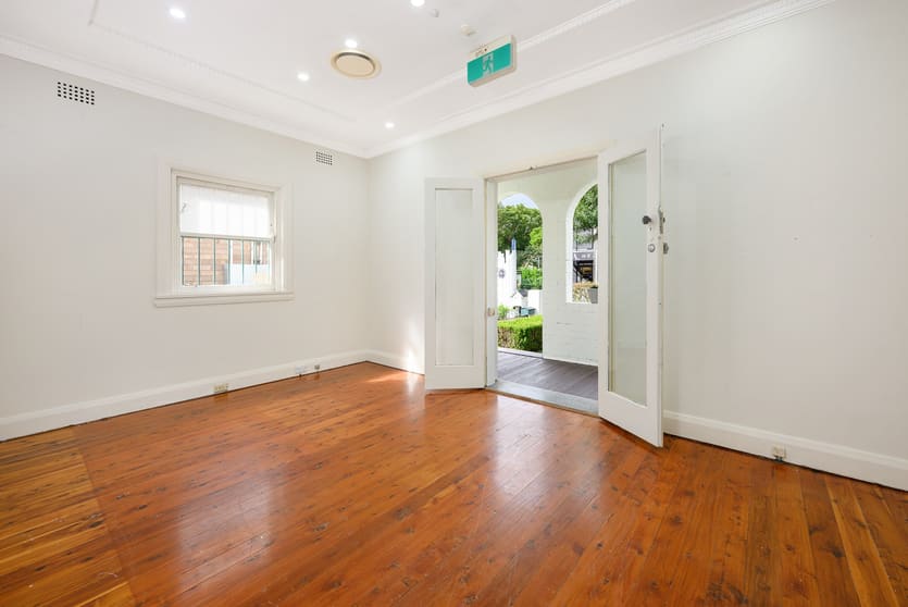 Click to view all images 126A Penshurst Street Willoughby NSW 2068 - Image 2