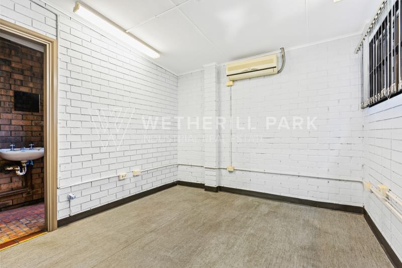 Click to view all images Wetherill Park NSW 2164 - Image 3