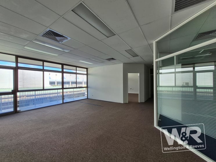 Click to view all images Suite 9/69-75 Lockyer Avenue Albany WA 6330 - Image 3