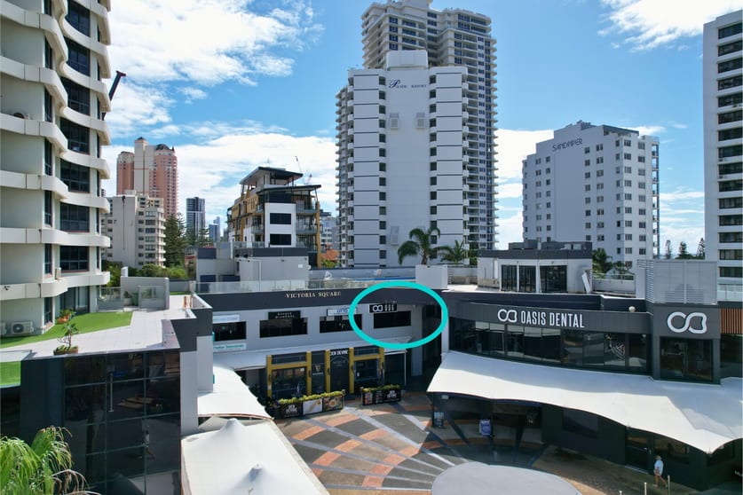 Click to view all images 15 Victoria Avenue Broadbeach QLD 4218 - Image 3