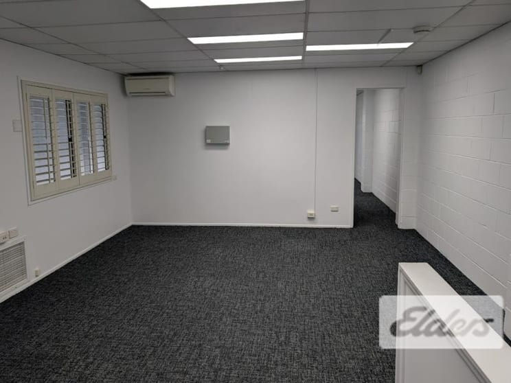 Click to view all images 27 Balaclava Street Woolloongabba QLD 4102 - Image 3