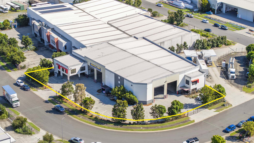 Click to view all images 28 Commerce Circuit Yatala QLD 4207 - Image 1