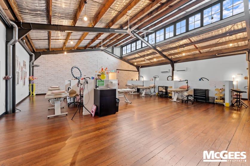 Click to view all images GF/243 Lutwyche Road Windsor QLD 4030 - Image 2
