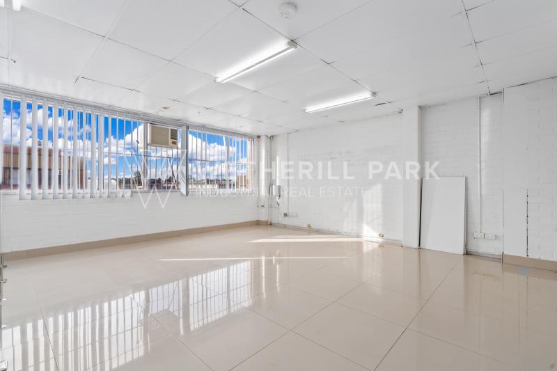 Click to view all images Wetherill Park NSW 2164 - Image 2