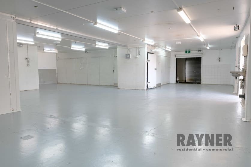 Click to view all images 43B Raymond Avenue Bayswater WA 6053 - Image 1