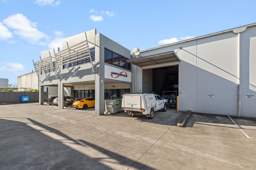 5/300 Cullen Avenue Eagle Farm QLD 4009 - Image 1