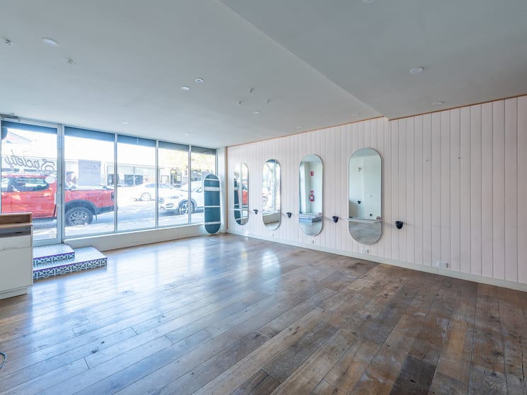 Click to view all images 3,4,5/45 Main Street Mornington VIC 3931 - Image 2