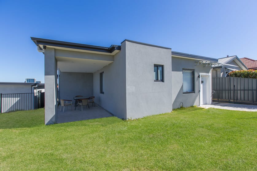 Click to view all images 21 Glenroy Street Thornton NSW 2322 - Image 2