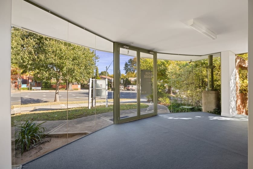 Click to view all images 426 Guinea Street Albury NSW 2640 - Image 1