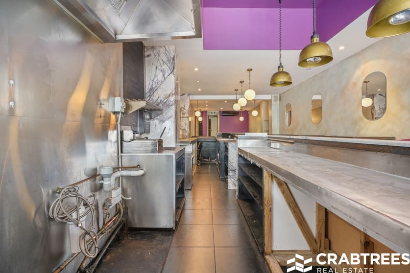 Click to view all images 44 Chapel Street Windsor VIC 3181 - Image 3