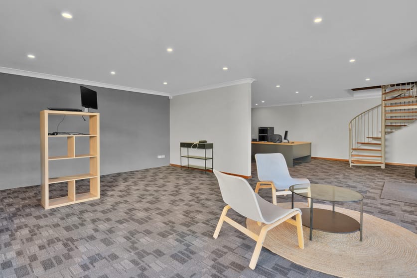 Click to view all images Unit 1/5 Ketch Close Fountaindale NSW 2258 - Image 3