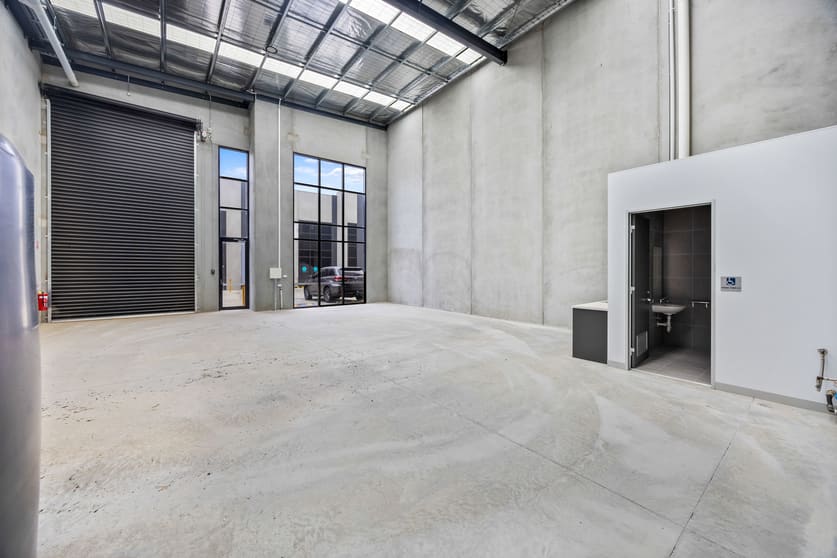 Click to view all images 3/17 Concept Drive Delacombe VIC 3356 - Image 3
