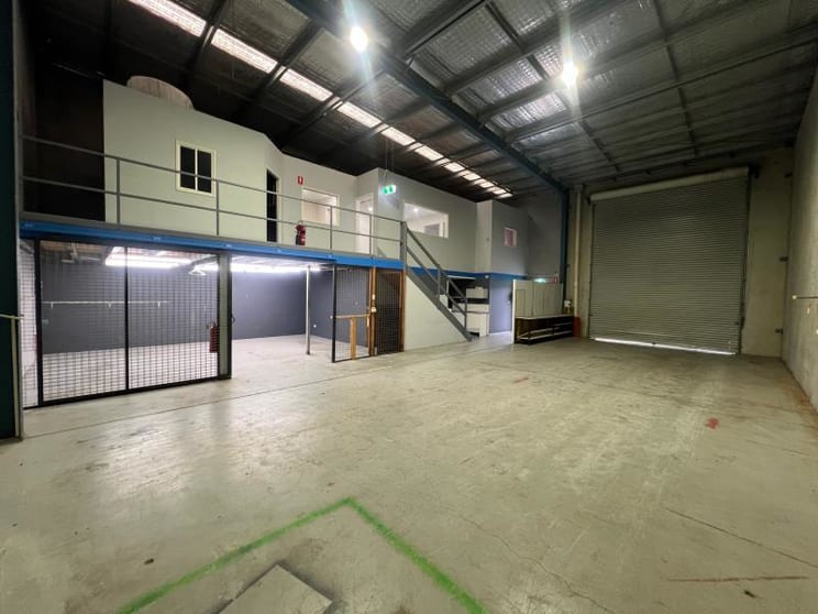 Click to view all images Unit 7/48 Lancaster Street Ingleburn NSW 2565 - Image 3