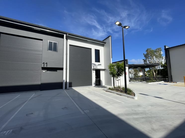 Click to view all images 10/11-17 Bremner Road Rothwell QLD 4022 - Image 1
