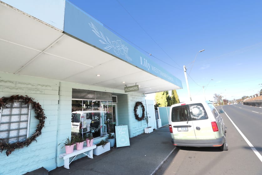 Click to view all images 232 West Tamar Road Riverside TAS 7250 - Image 2