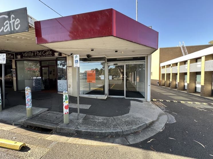 Click to view all images 172 Canterbury Road Heathmont VIC 3135 - Image 3
