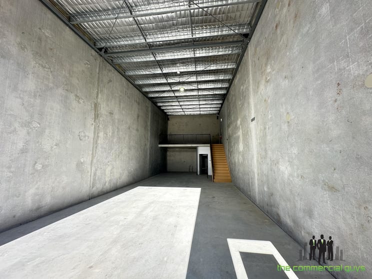 Click to view all images 15/38 Alta Rd Caboolture QLD 4510 - Image 2