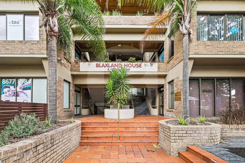 Click to view all images 10/5-7 Ross Street Parramatta NSW 2150 - Image 1