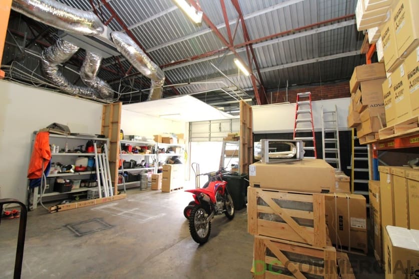 Click to view all images 1/15 Diagonal Street South Toowoomba QLD 4350 - Image 2