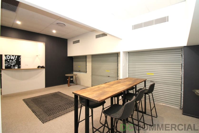 Click to view all images 1/15 Diagonal Street South Toowoomba QLD 4350 - Image 3