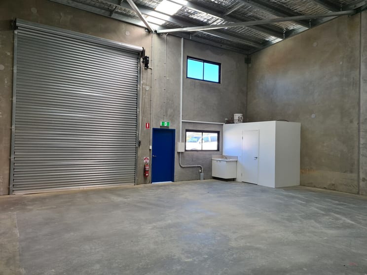 Click to view all images Unit 30/17 Old Dairy Close Moss Vale NSW 2577 - Image 2
