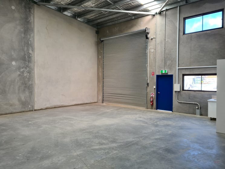 Click to view all images Unit 30/17 Old Dairy Close Moss Vale NSW 2577 - Image 3