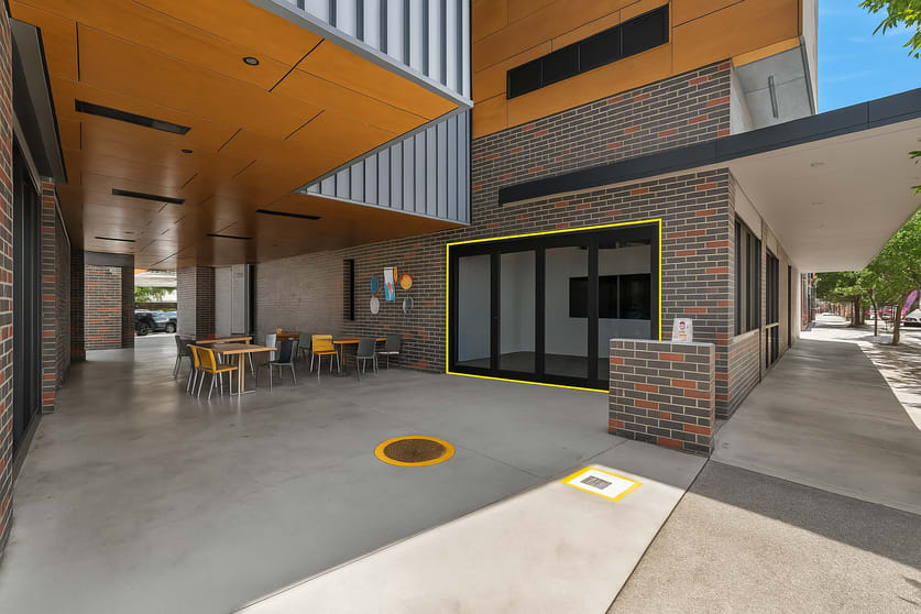 Click to view all images 7/8 Fairfax Street Sippy Downs QLD 4556 - Image 2