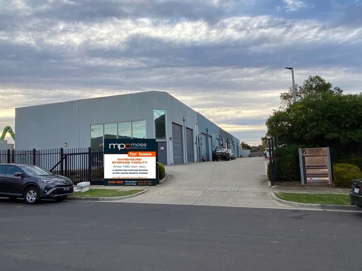 Click to view all images 6/6 Lakeside Avenue Reservoir VIC 3073 - Image 1