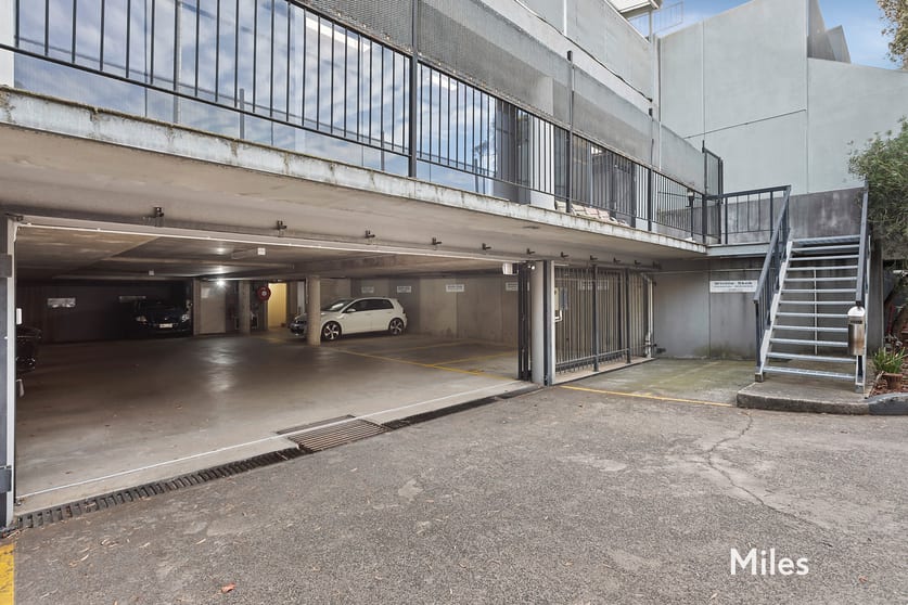 Click to view all images Level 1/260 High Street Kew VIC 3101 - Image 3