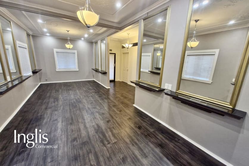 Click to view all images 24 Murray Street Camden NSW 2570 - Image 3