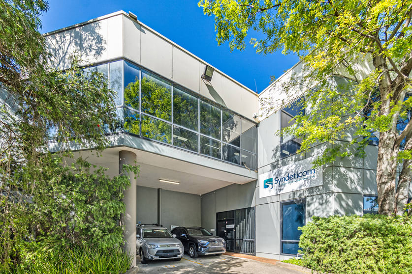 Click to view all images 19/23-31 Bowden Street Alexandria NSW 2015 - Image 2
