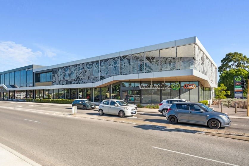 Click to view all images 4/857 Canning Hwy Applecross WA 6153 - Image 1
