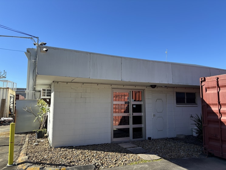 Click to view all images Molendinar QLD 4214 - Image 3