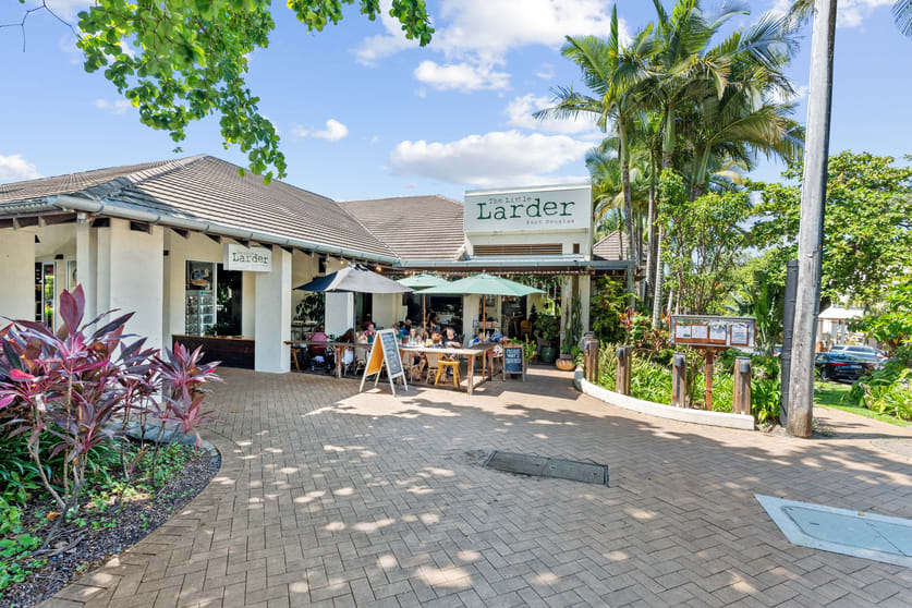 Click to view all images 17/53-61 Macrossan Street Port Douglas QLD 4877 - Image 3